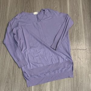 Dreamers - Lavender V-Neck Sweater